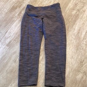 LULULEMON wunder under crop size 4- purple and gray stripe